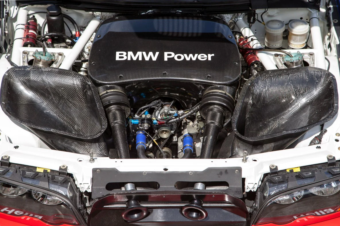 BMW M3 GTR — calibrare motorsport LZ Tuned